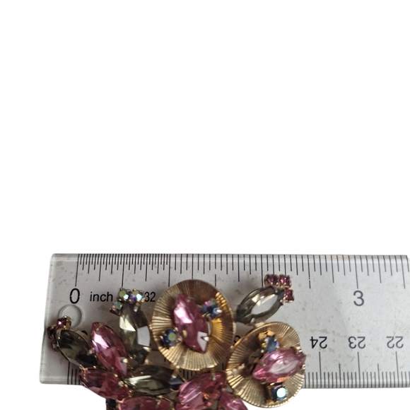 Vintage HOBE Pink Smokey Grey & Blue AB Rhinestone Gold Tone Brooches 2.25"... - Picture 5 of 7